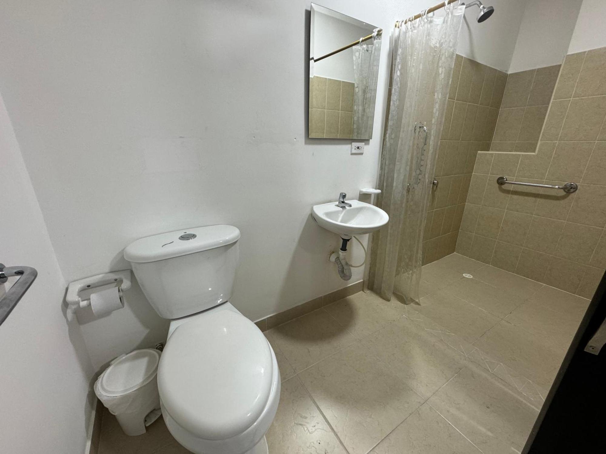 Hotel Mar Inn Кали Екстериор снимка