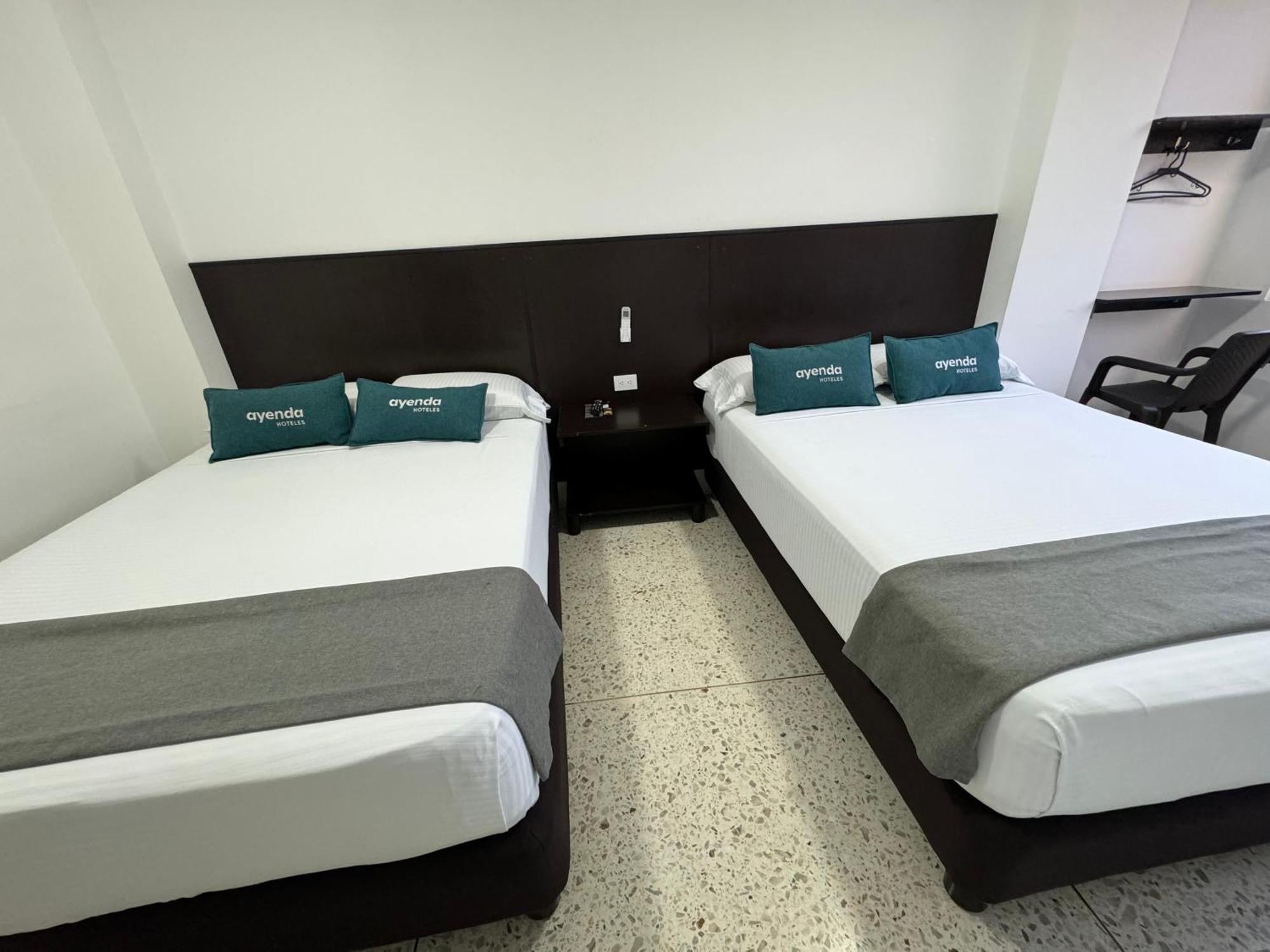 Hotel Mar Inn Кали Екстериор снимка